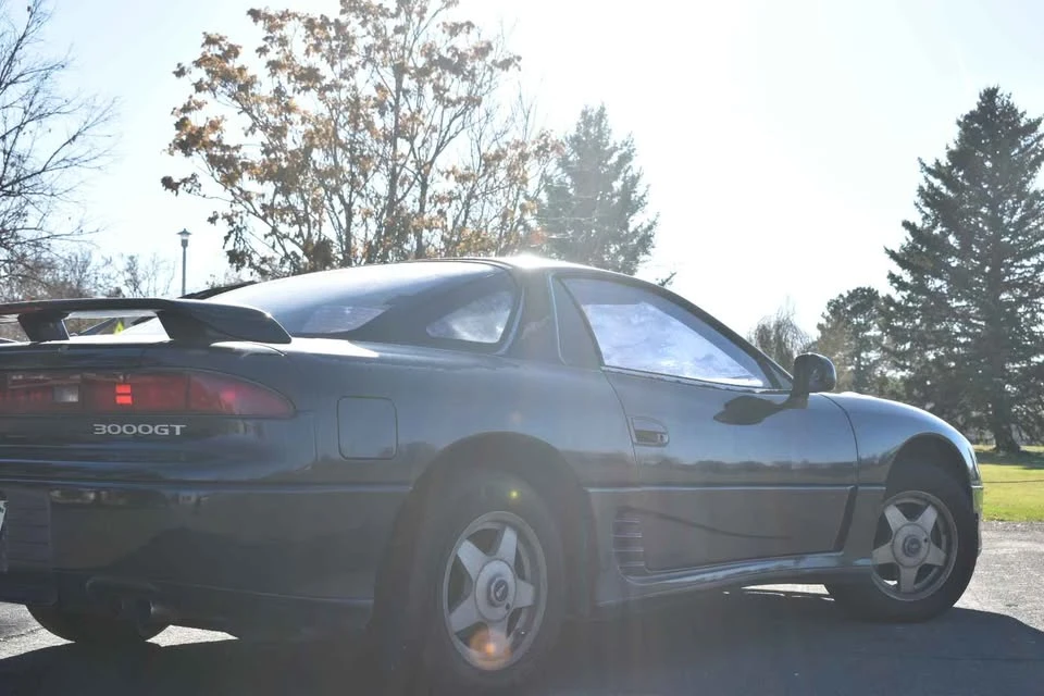 1992 Mitsubishi 3000GT Series 1 - Image 4 of 9