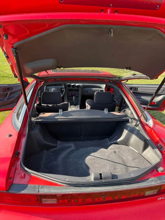 1992 Mitsubishi 3000GT Series 1 - Image 9 of 10