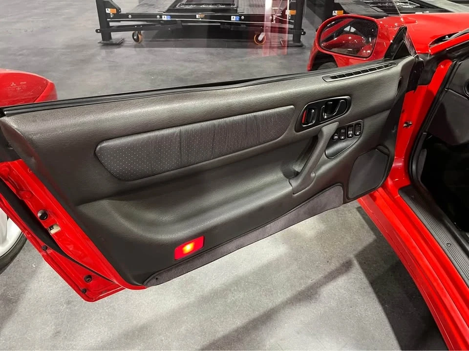 1992 Mitsubishi 3000GT Series 1 - Image 7 of 10