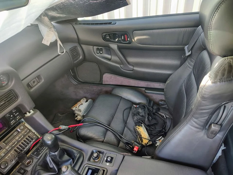 1992 Mitsubishi 3000GT Series 1 - Image 9 of 12