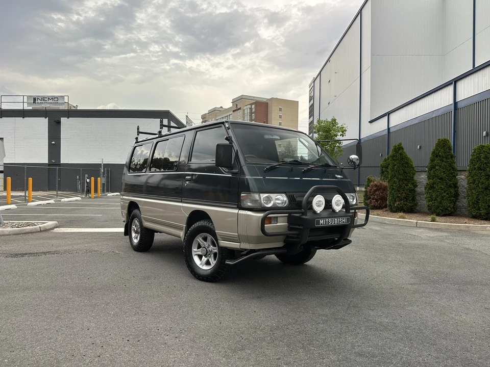 1992 Mitsubishi Delica 3rd Gen - Image 26 of 31
