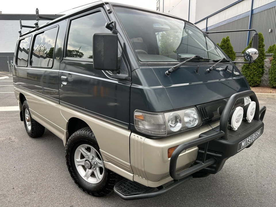 1992 Mitsubishi Delica 3rd Gen - Image 22 of 31