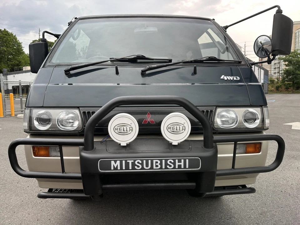 1992 Mitsubishi Delica 3rd Gen - Image 29 of 31