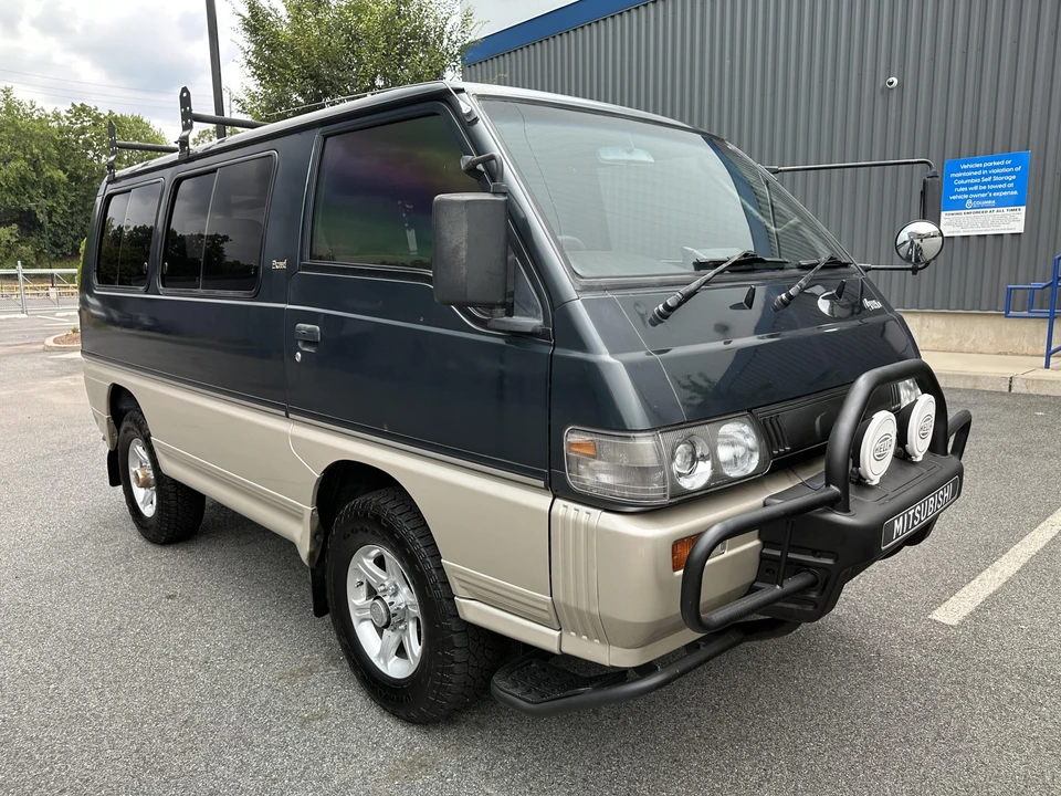 1992 Mitsubishi Delica 3rd Gen - Image 21 of 31