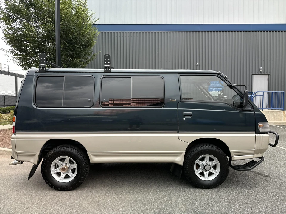 1992 Mitsubishi Delica 3rd Gen - Image 19 of 31