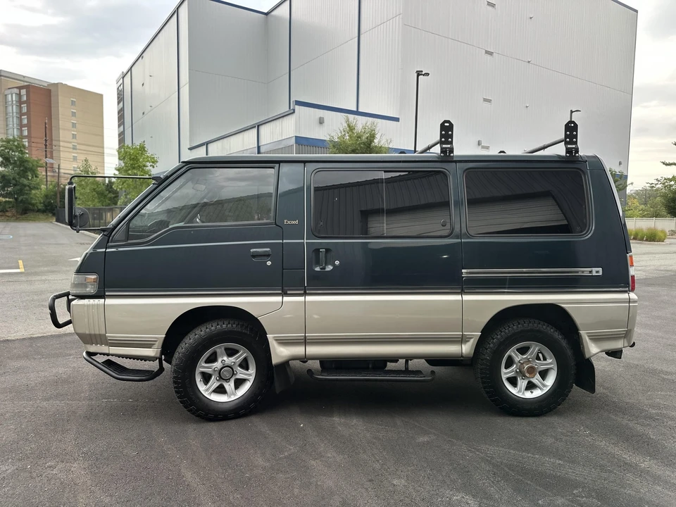 1992 Mitsubishi Delica 3rd Gen - Image 5 of 31