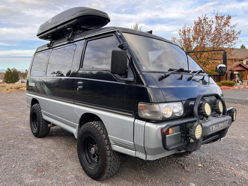 1992 Mitsubishi Delica 3rd Gen - Image 10 of 31