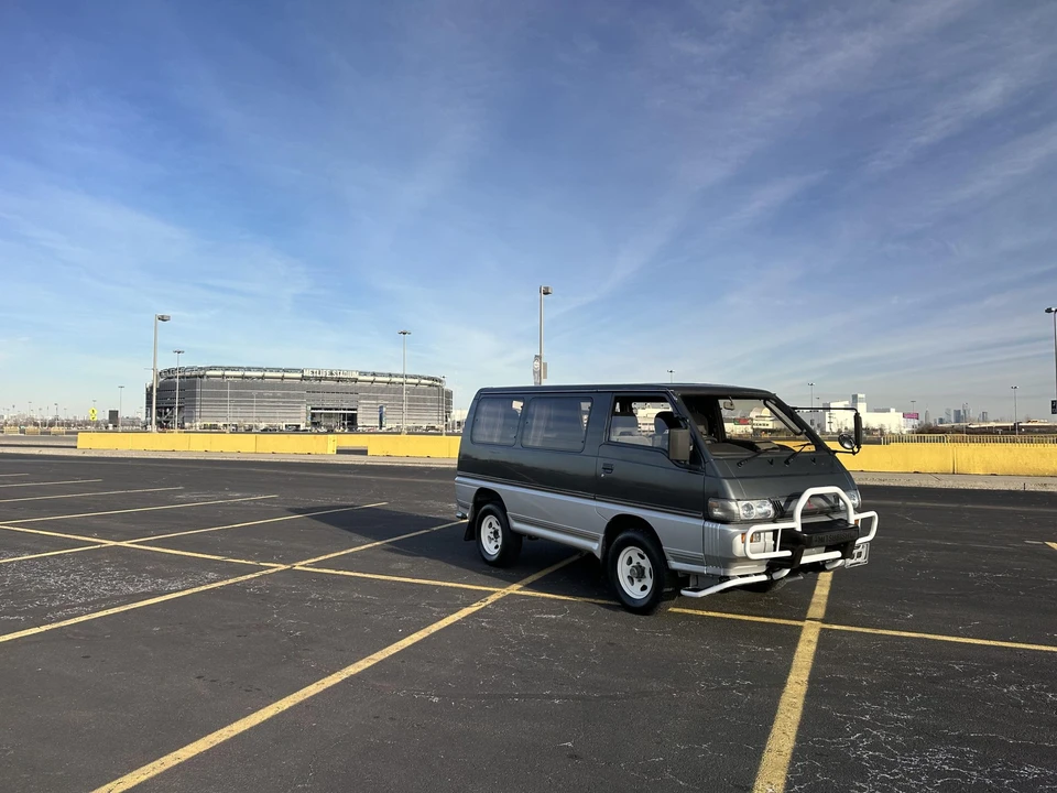 1992 Mitsubishi Delica 2nd Gen - Image 8 of 31