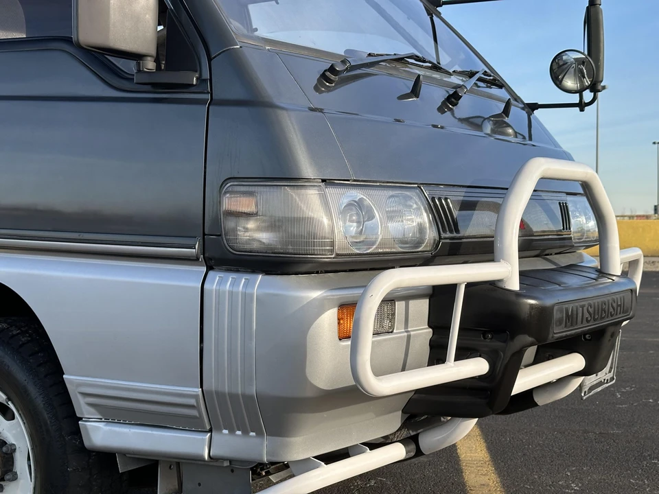 1992 Mitsubishi Delica 2nd Gen - Image 29 of 31