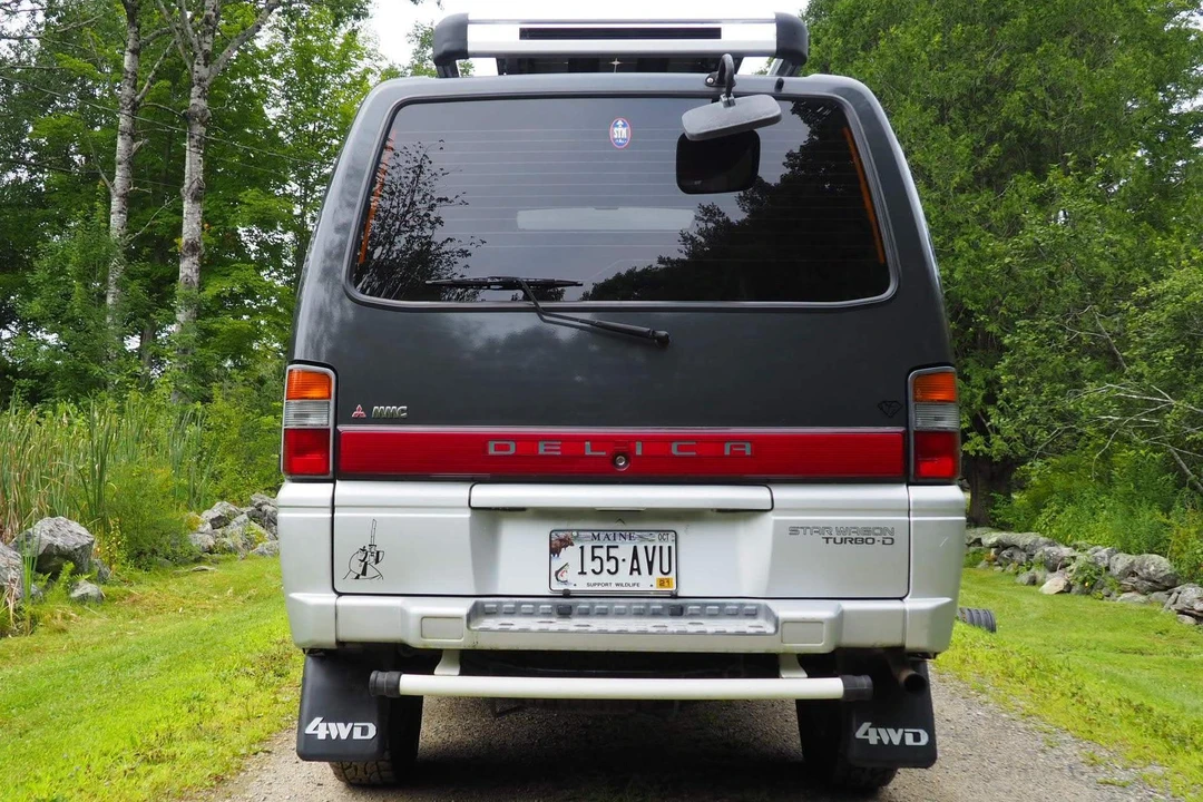 1992 Mitsubishi Delica 2nd Gen - Image 5 of 5