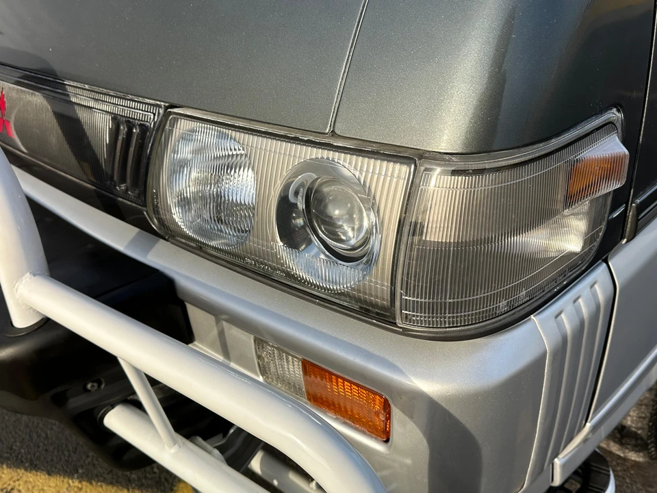 1992 Mitsubishi Delica 2nd Gen - Image 25 of 31