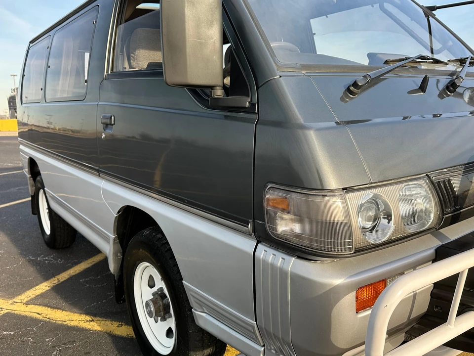 1992 Mitsubishi Delica 2nd Gen - Image 17 of 31