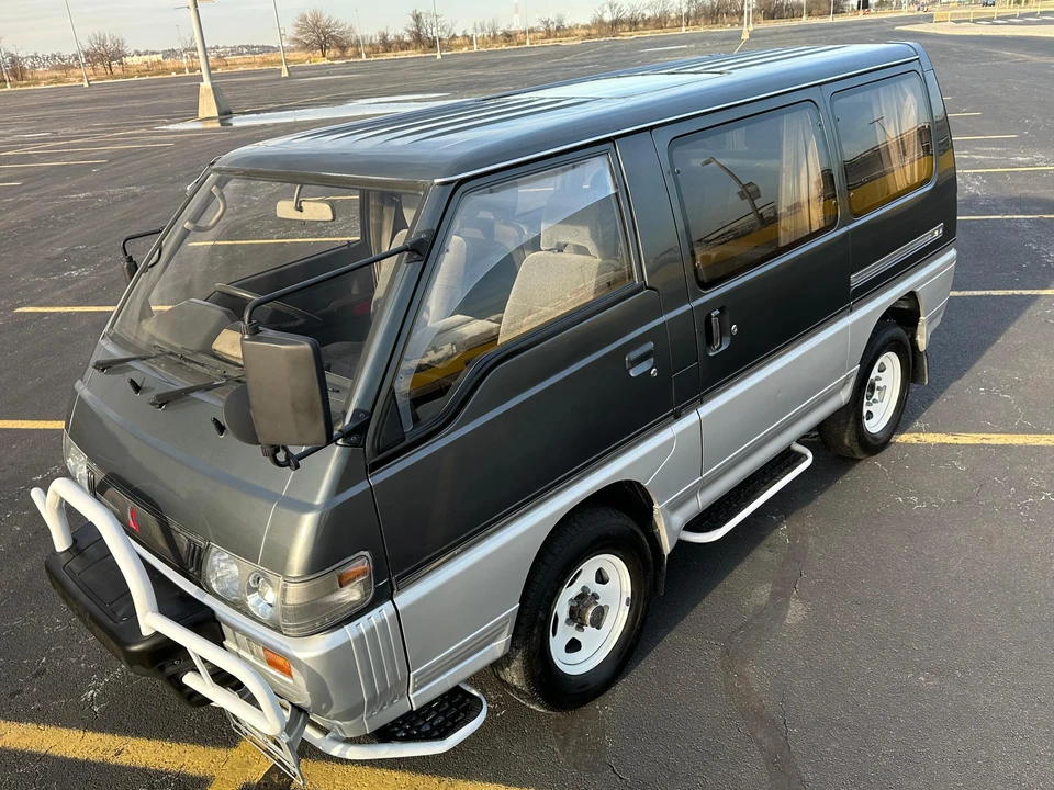 1992 Mitsubishi Delica 2nd Gen - Image 6 of 31