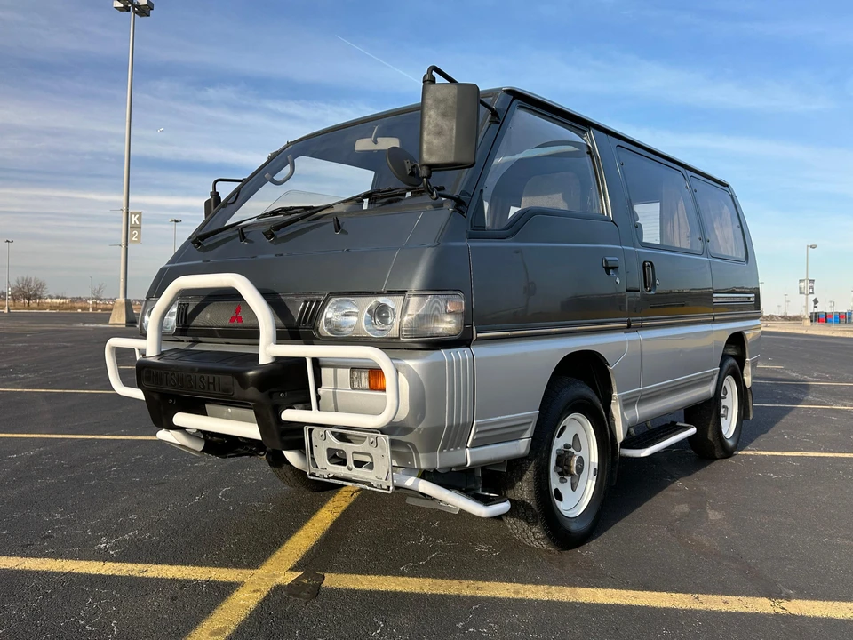 1992 Mitsubishi Delica 2nd Gen - Image 8 of 31
