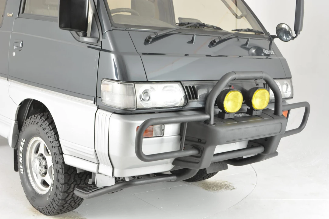 1992 Mitsubishi Delica 3rd Gen - Image 15 of 31