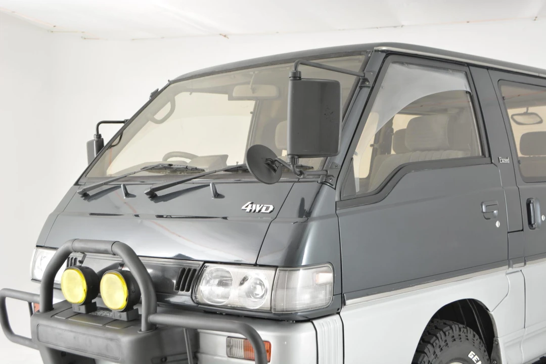 1992 Mitsubishi Delica 3rd Gen - Image 16 of 31