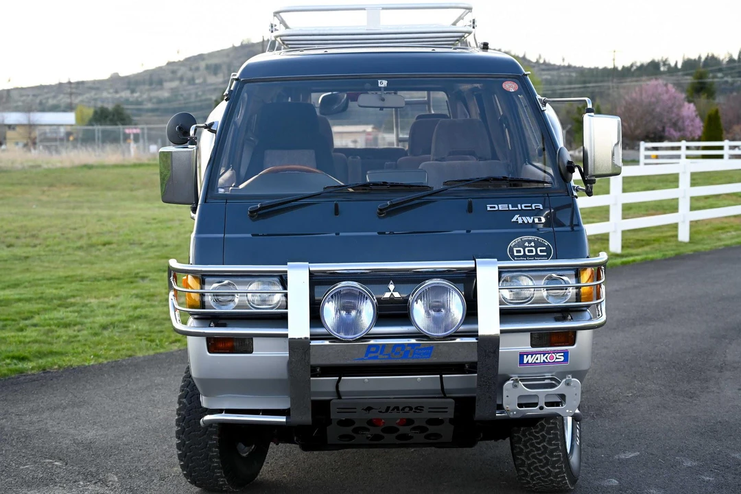 1992 Mitsubishi Delica 2nd Gen - Image 25 of 31