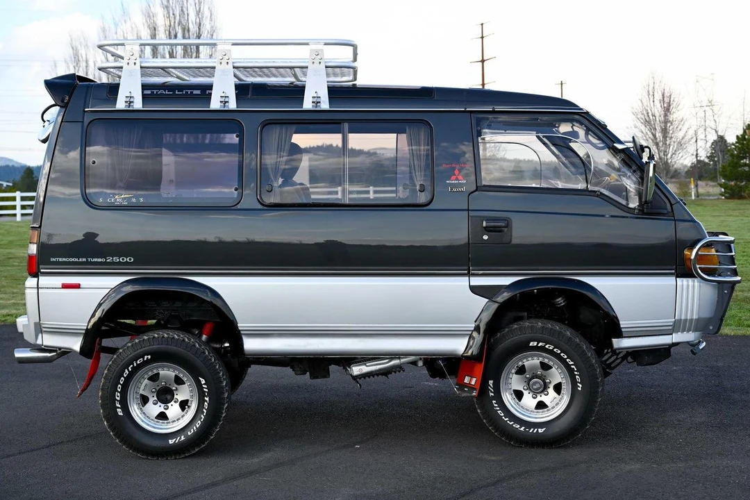 1992 Mitsubishi Delica 2nd Gen - Image 3 of 31