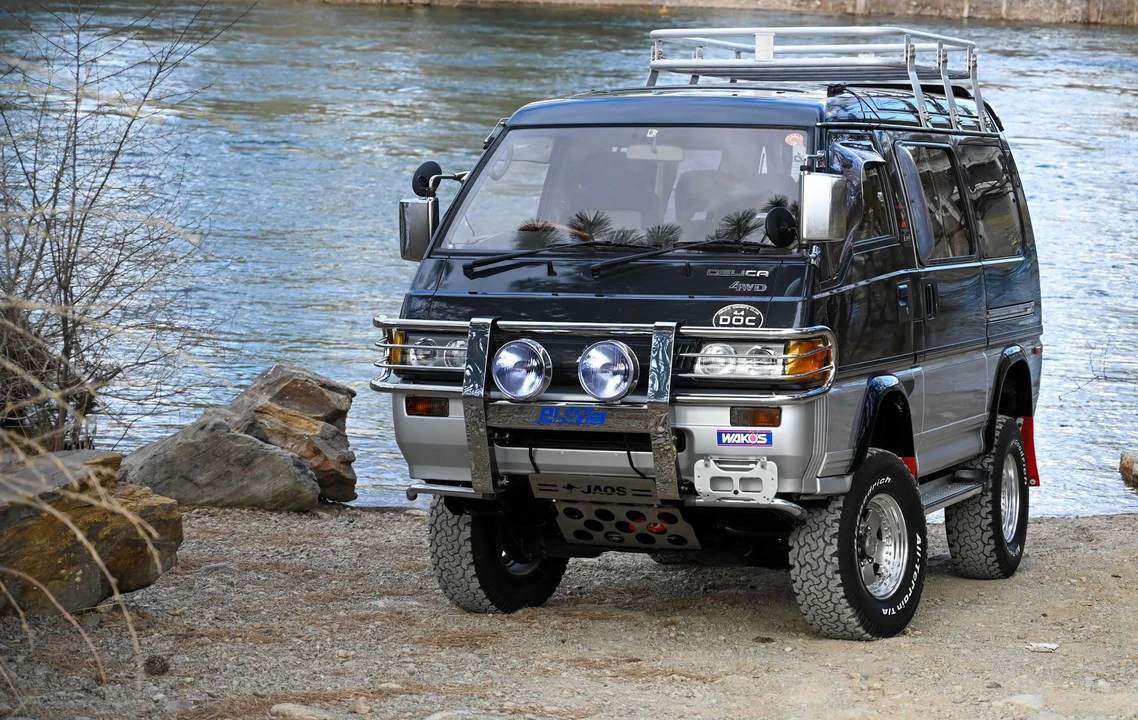 1992 Mitsubishi Delica 2nd Gen - Image 8 of 31