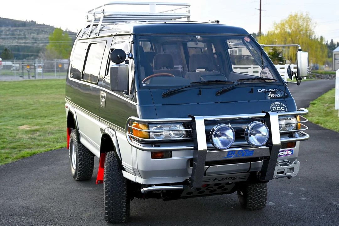 1992 Mitsubishi Delica 2nd Gen - Image 24 of 31