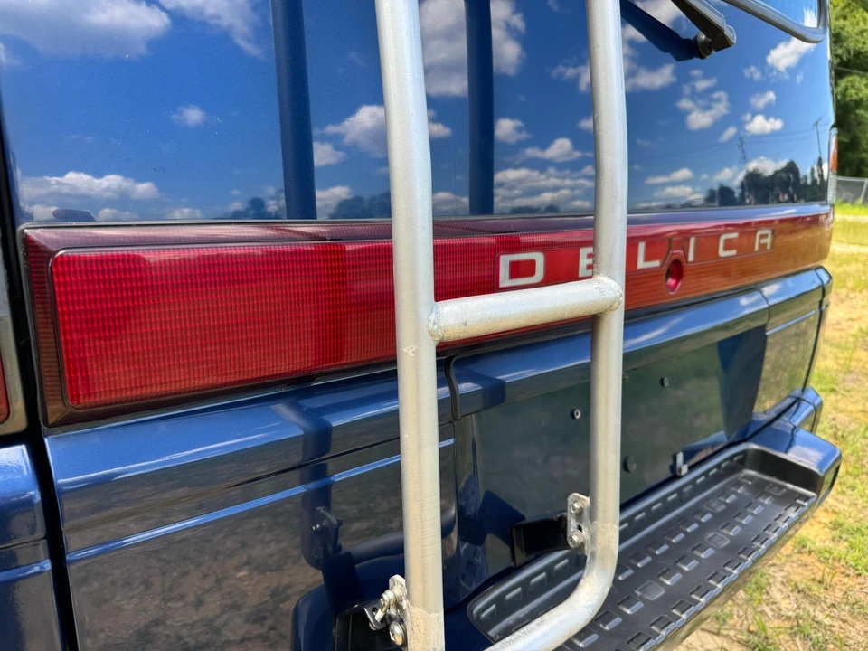 1992 Mitsubishi Delica 2nd Gen - Image 28 of 31