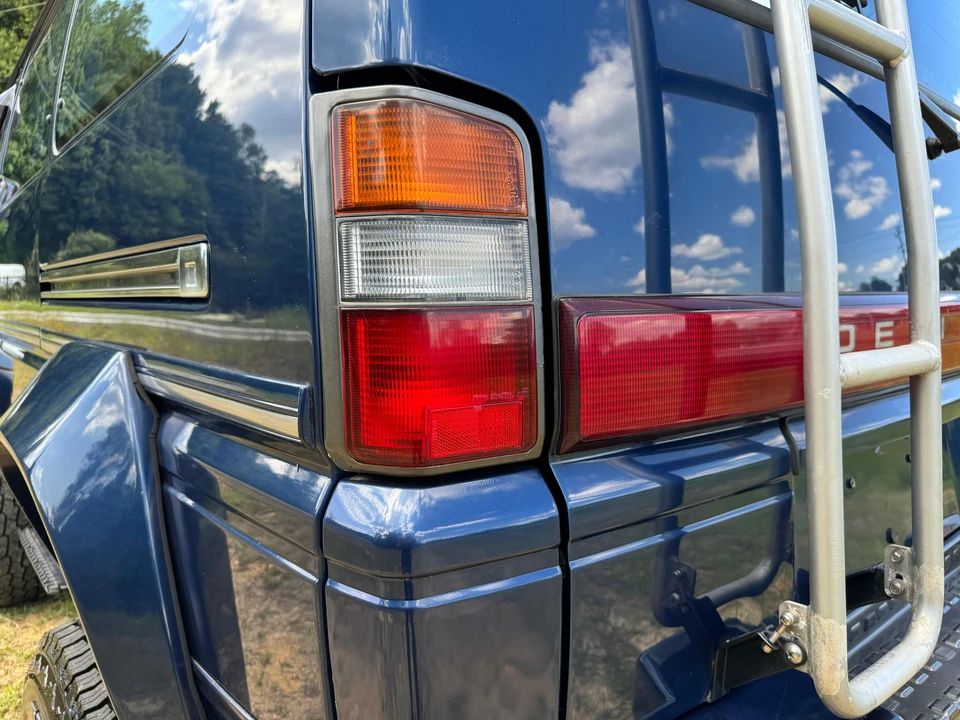 1992 Mitsubishi Delica 2nd Gen - Image 27 of 31