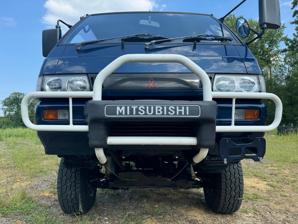 1992 Mitsubishi Delica 2nd Gen - Image 6 of 31