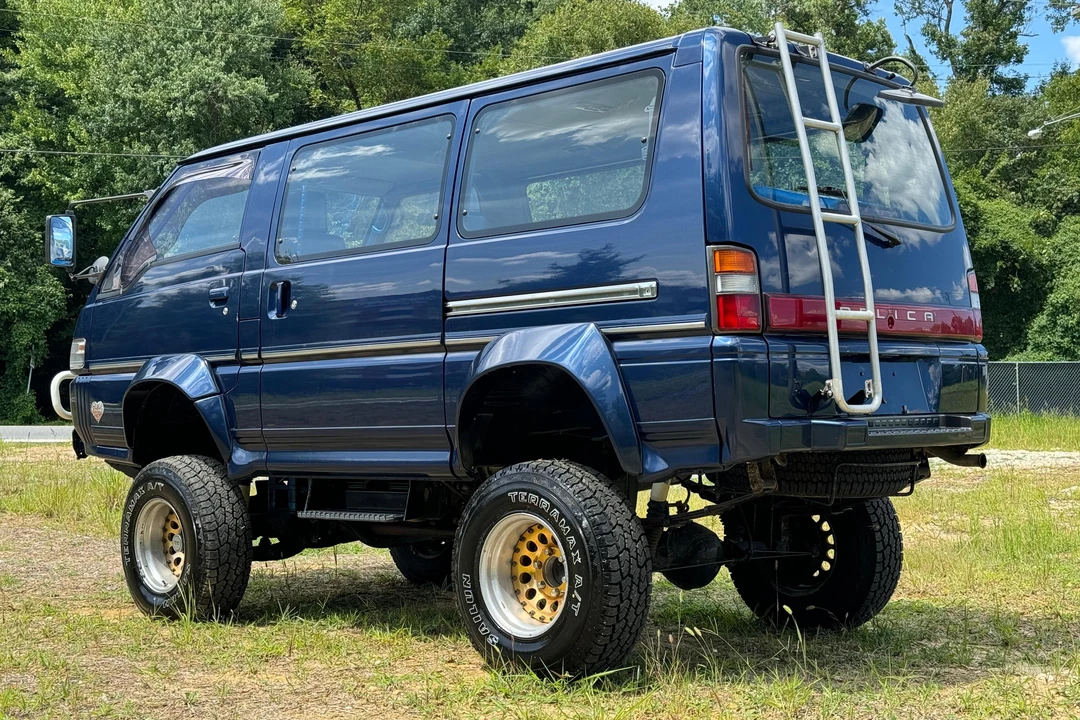 1992 Mitsubishi Delica 2nd Gen - Image 4 of 31