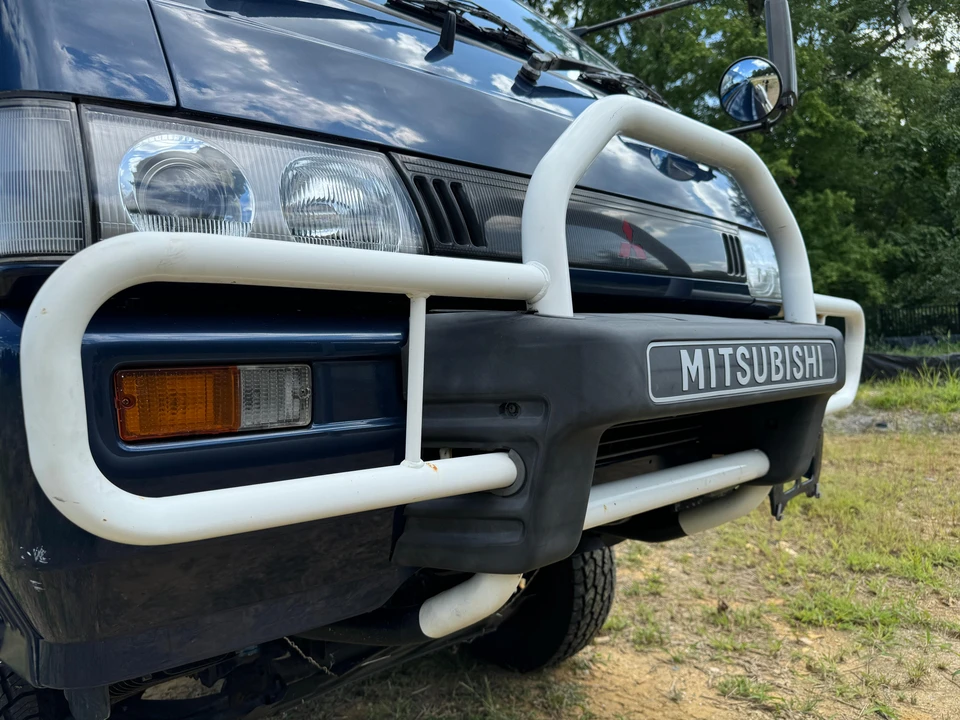 1992 Mitsubishi Delica 2nd Gen - Image 17 of 31
