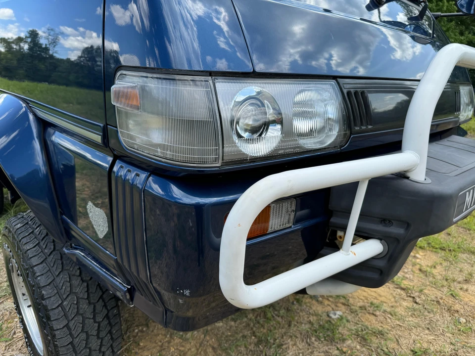1992 Mitsubishi Delica 2nd Gen - Image 16 of 31