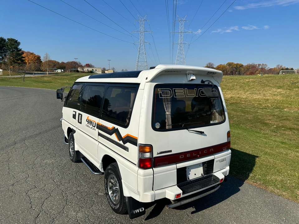 1992 Mitsubishi Delica 3rd Gen - Image 24 of 31
