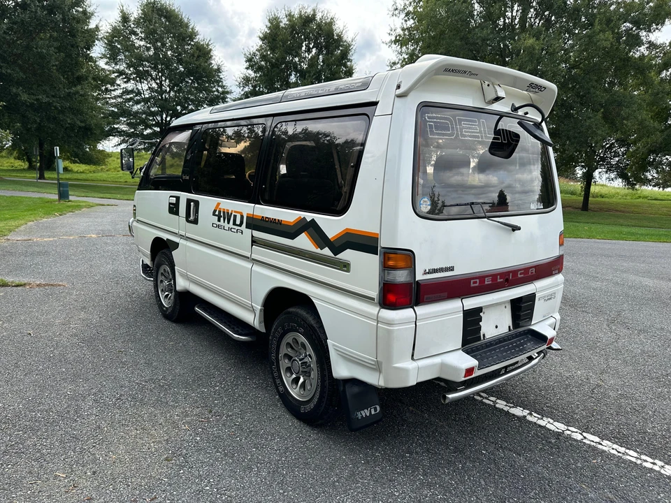 1992 Mitsubishi Delica 3rd Gen - Image 22 of 31