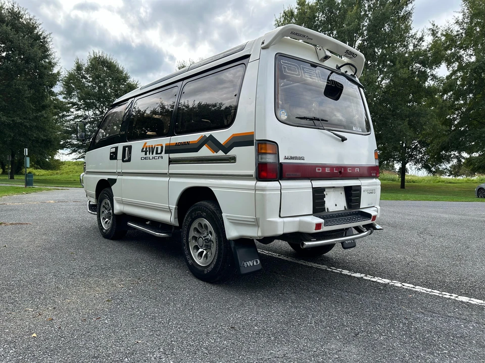 1992 Mitsubishi Delica 3rd Gen - Image 23 of 31