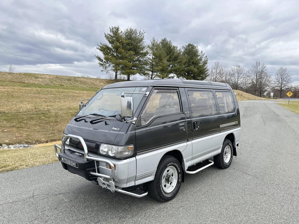 1992 Mitsubishi Delica 2nd Gen - Image 4 of 31