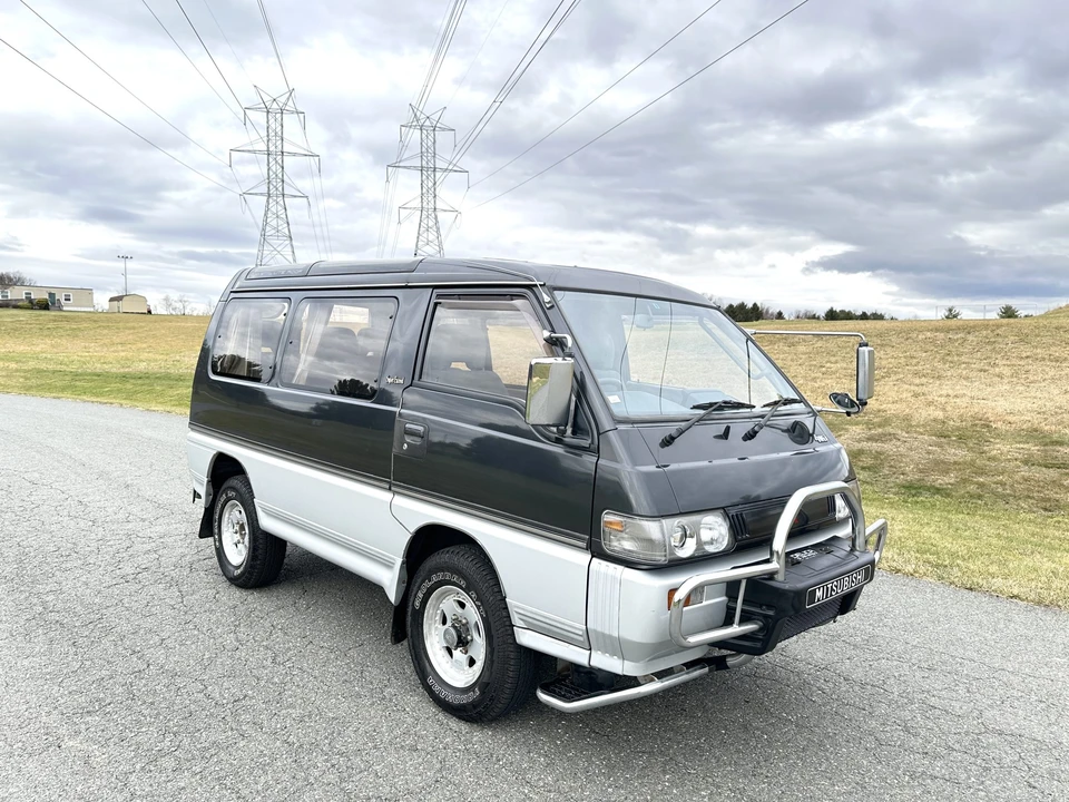 1992 Mitsubishi Delica 2nd Gen - Image 26 of 31
