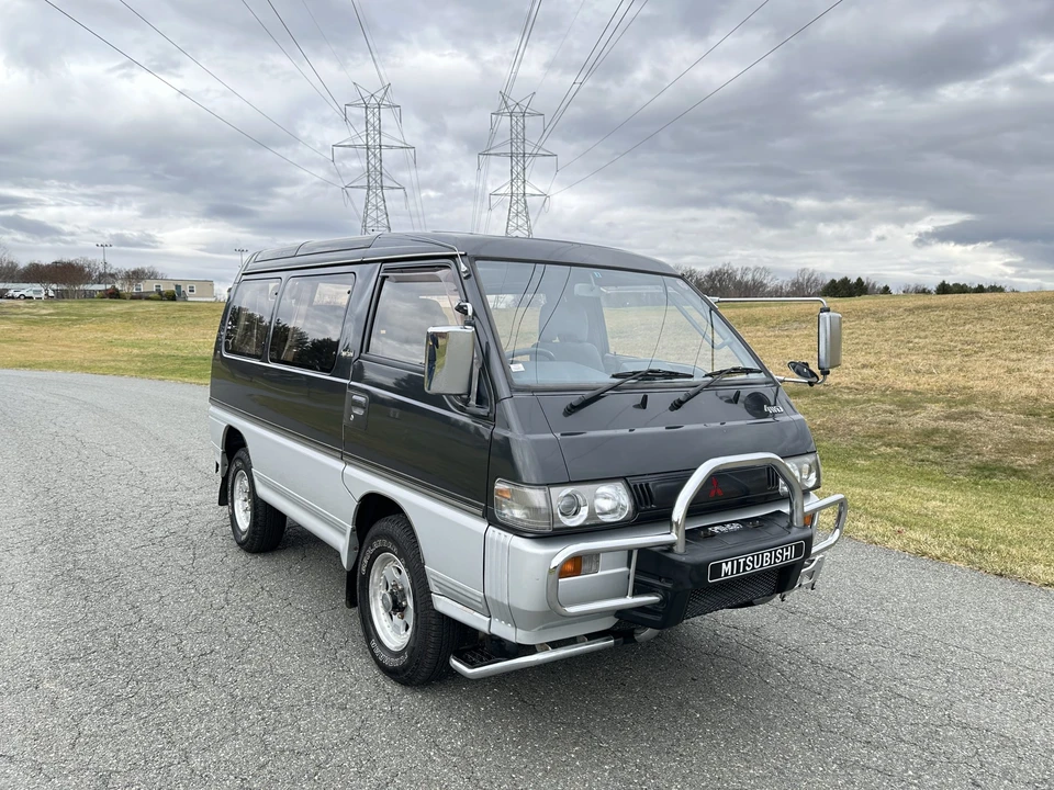 1992 Mitsubishi Delica 2nd Gen - Image 25 of 31