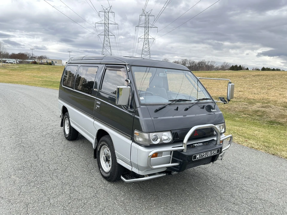 1992 Mitsubishi Delica 2nd Gen - Image 23 of 31