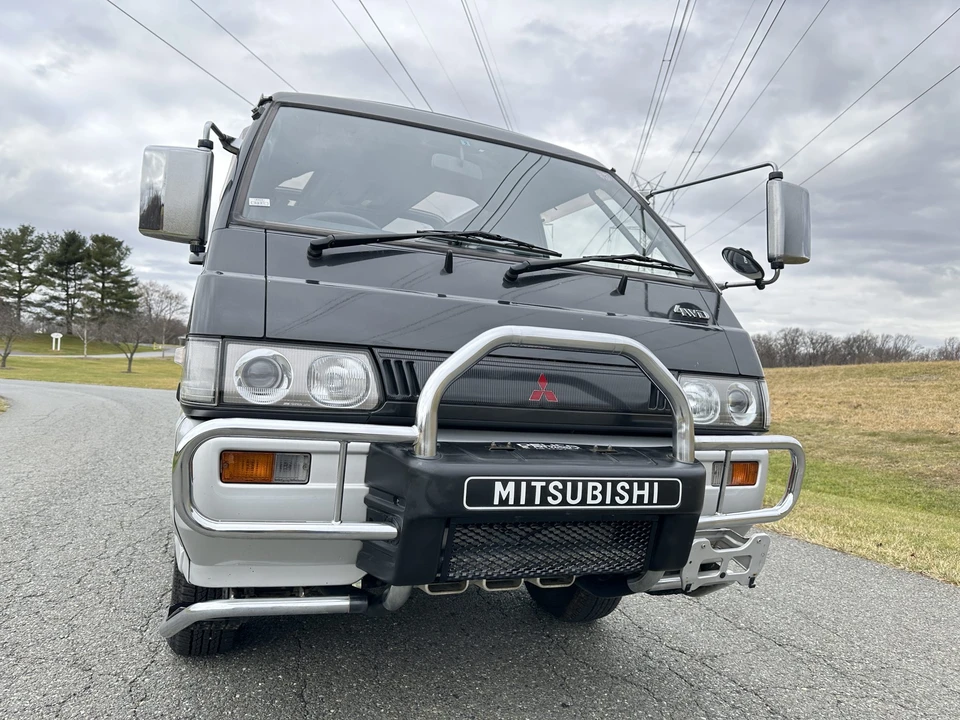 1992 Mitsubishi Delica 2nd Gen - Image 17 of 31