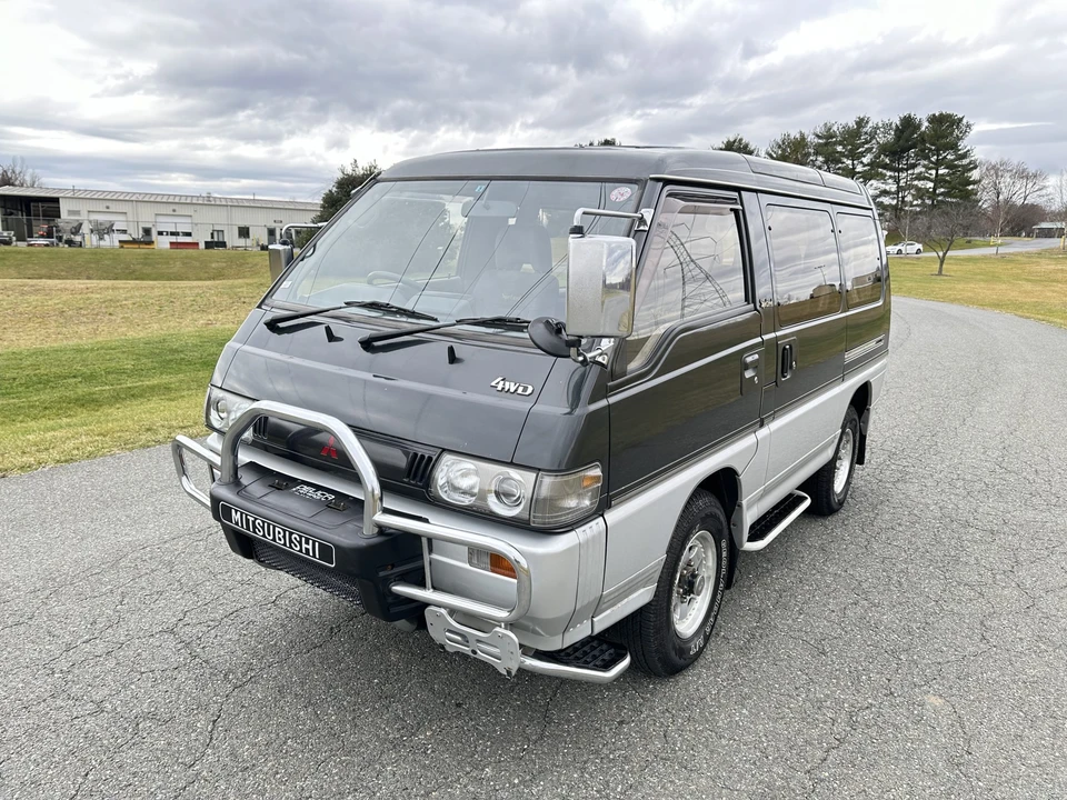 1992 Mitsubishi Delica 2nd Gen - Image 12 of 31