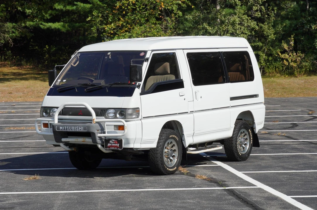 1992 Mitsubishi Delica 2nd Gen - Image 8 of 31
