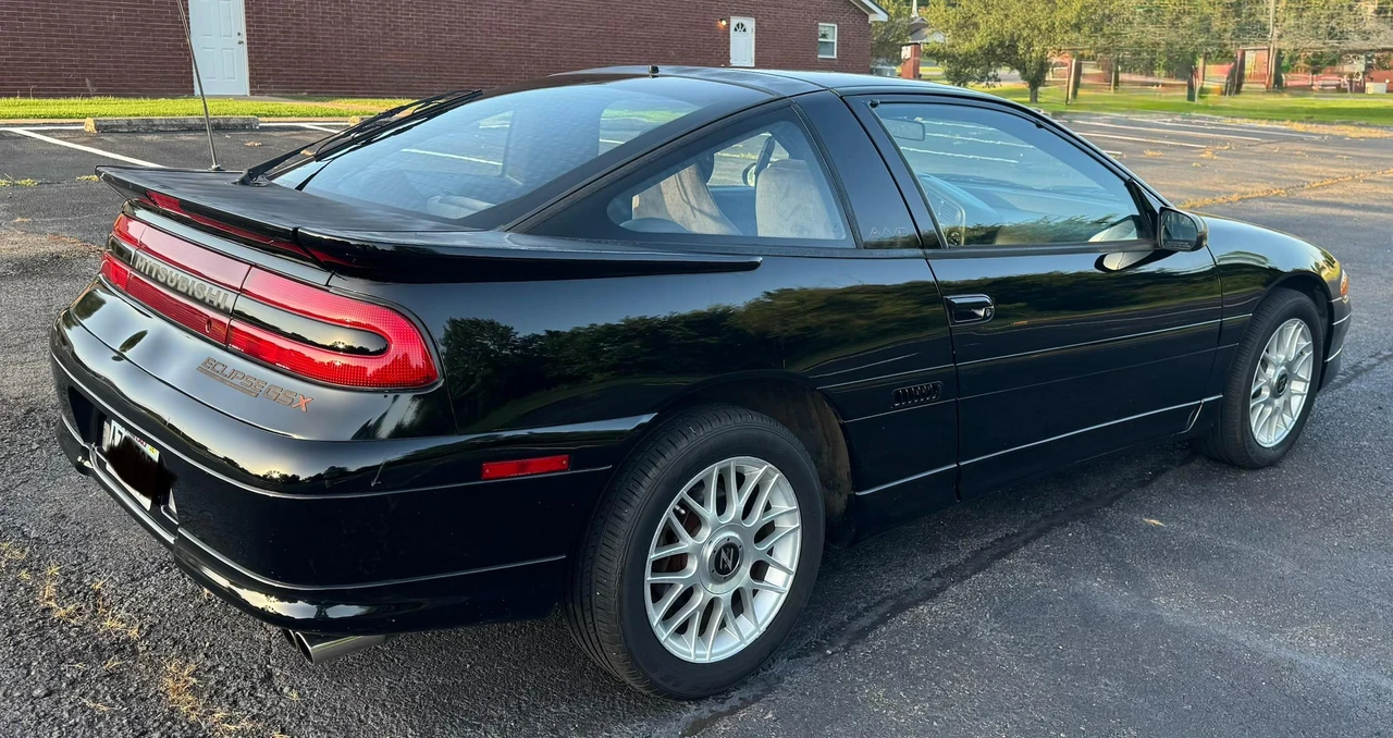 1992 Mitsubishi Eclipse 1st Gen - Image 14 of 31