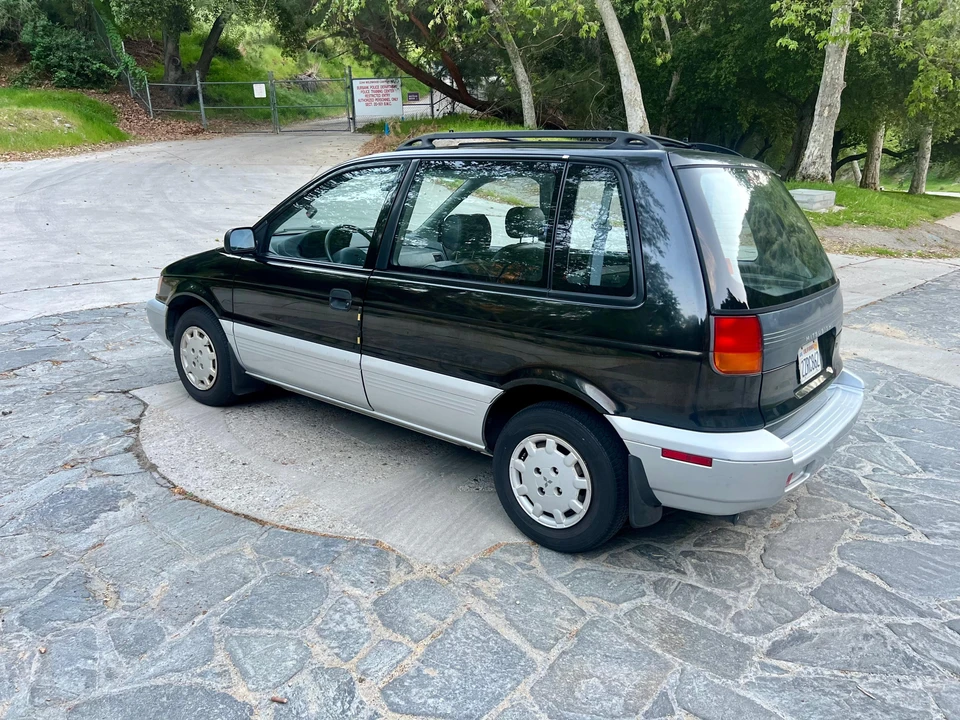 1992 Mitsubishi RVR 1st Gen - Image 16 of 31