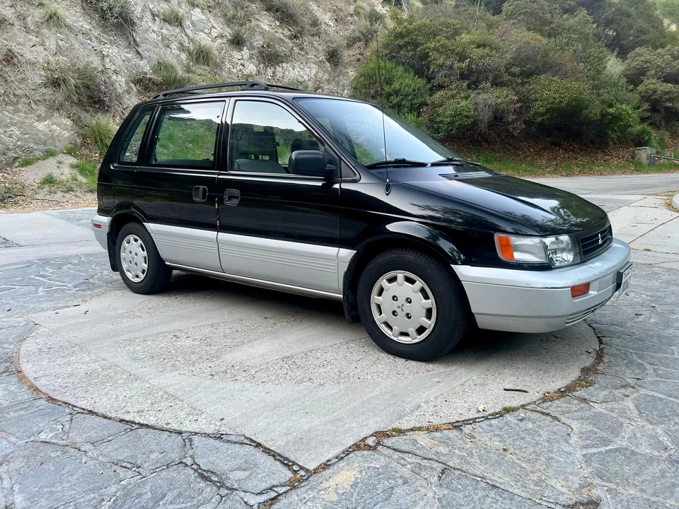 1992 Mitsubishi RVR 1st Gen - Image 29 of 31