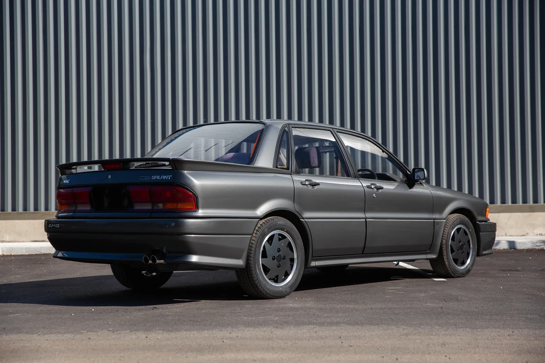 1992 Mitsubishi Galant 6th Gen - Image 16 of 31