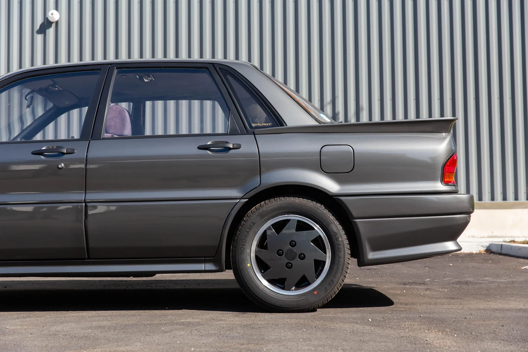1992 Mitsubishi Galant 6th Gen - Image 29 of 31