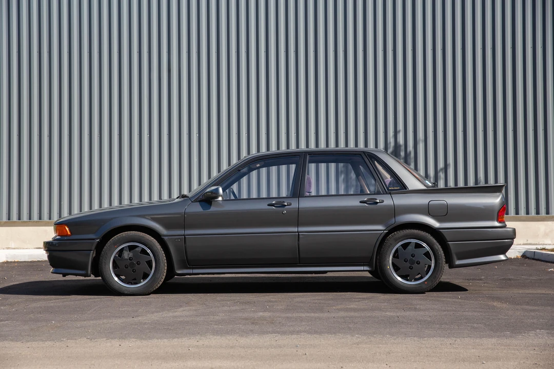 1992 Mitsubishi Galant 6th Gen - Image 10 of 31