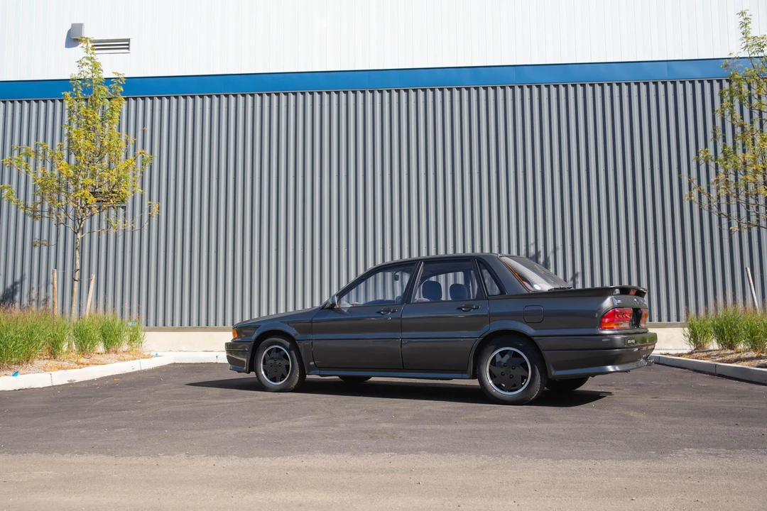 1992 Mitsubishi Galant 6th Gen - Image 11 of 31