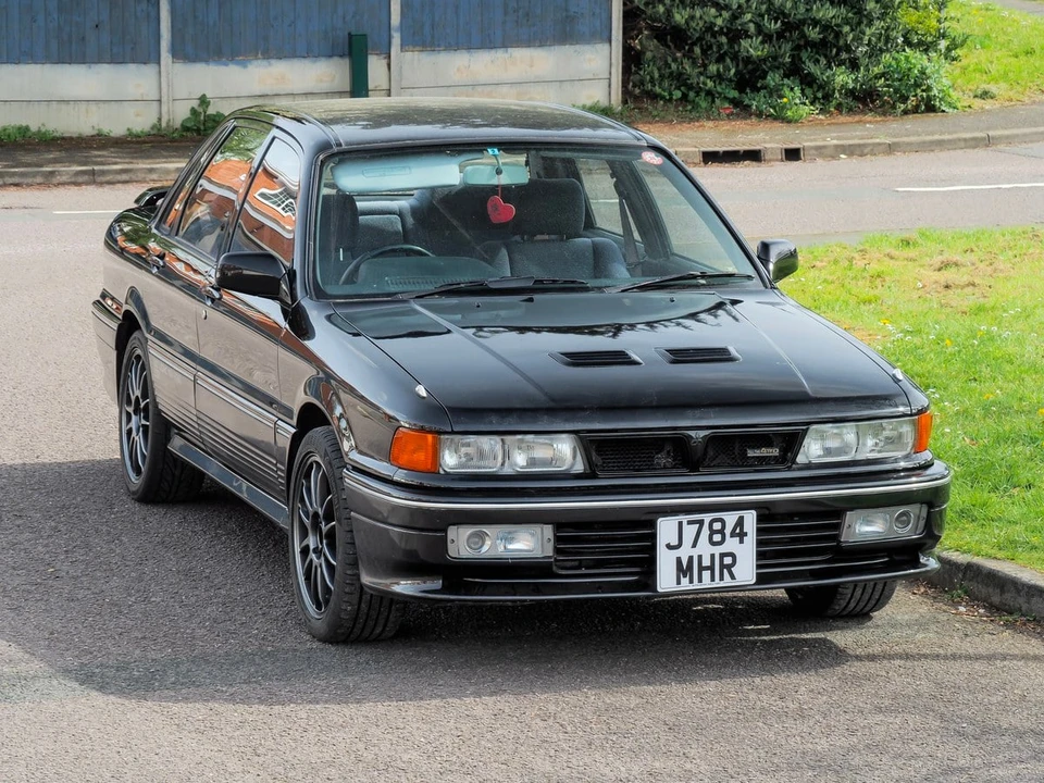 1992 Mitsubishi Galant VR-4 6th Gen - Image 27 of 30