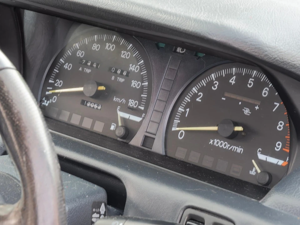 1992 Mitsubishi Galant VR-4 6th Gen - Image 10 of 30