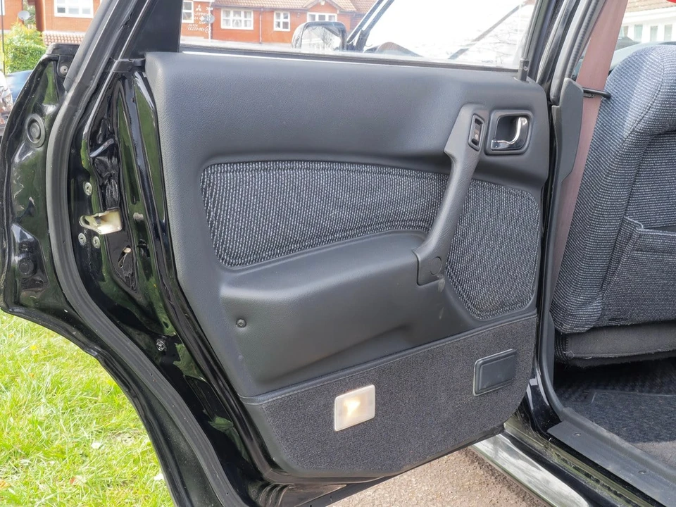 1992 Mitsubishi Galant VR-4 6th Gen - Image 20 of 30